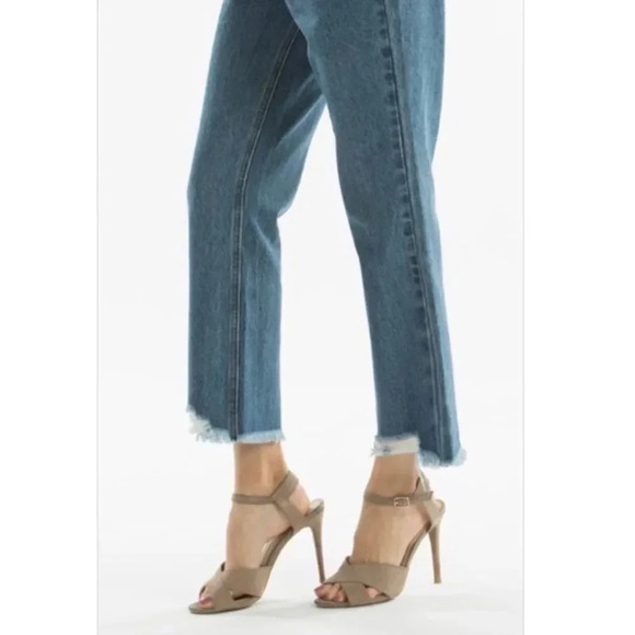 kancan Cropped Raw Hem Jeans Size 5 New - Picture 3 of 14